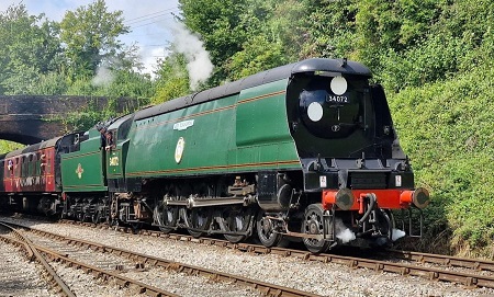 34072