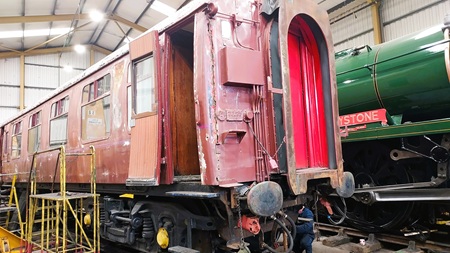 34028