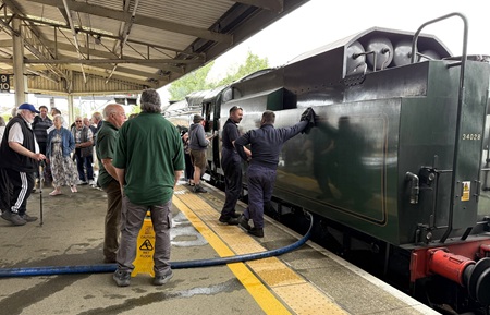 34028